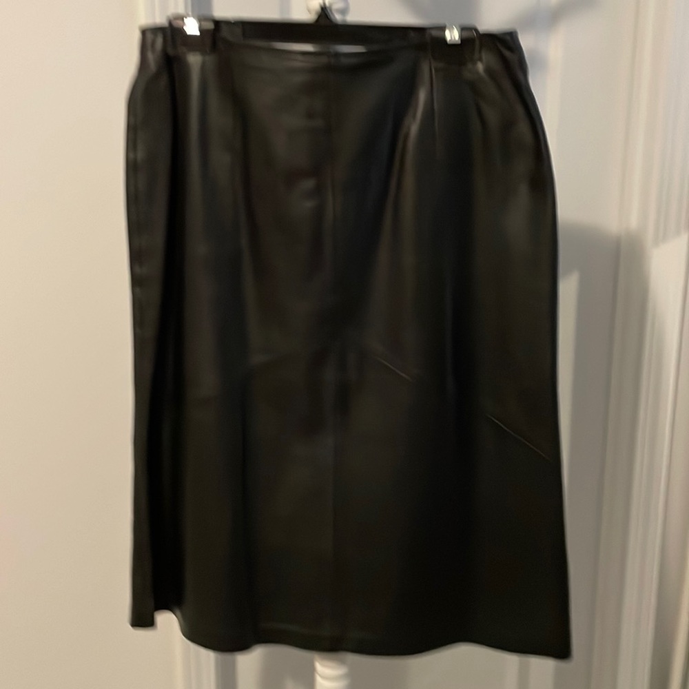 Brand:VS2,Size:14,Color:Black,Genuine Leather.